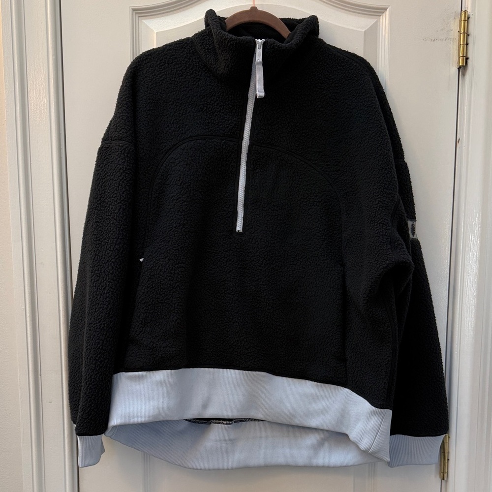Women’s M free people movement Hit the Slopes quarter zip pullover